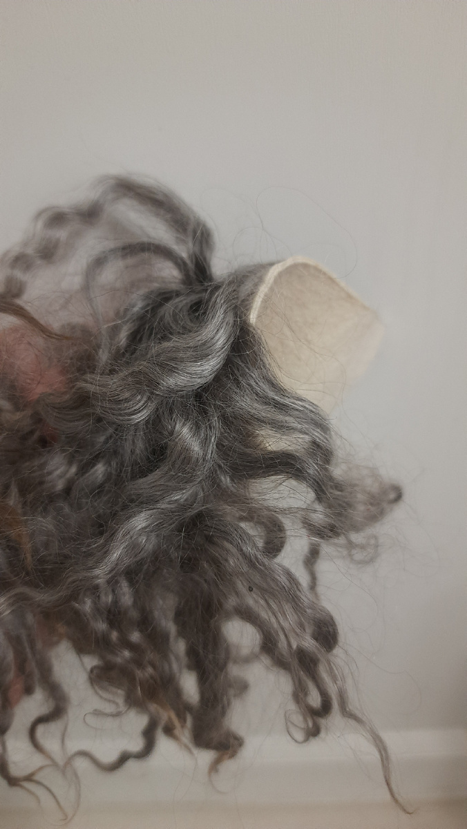 Этот на шкурке