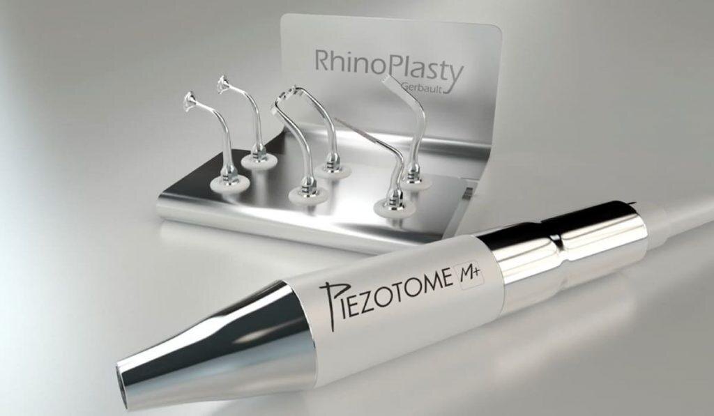 Piezotome для безопасного удаления «сложных» зубов