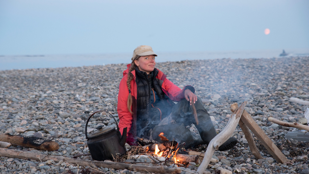 Автор в автономном лагере в Охотском районе на севере Хабаровского края.