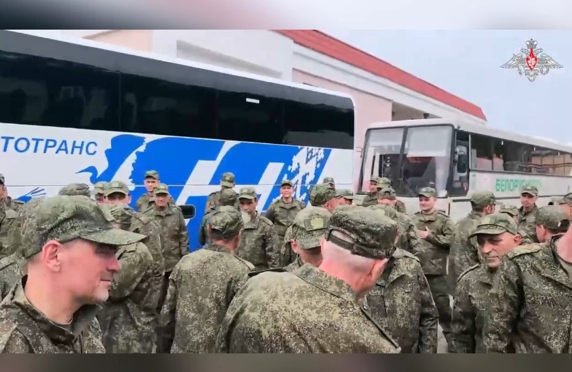 Киев пошёл на обман: под видом пленных ВСУ передал России «своих» зэков