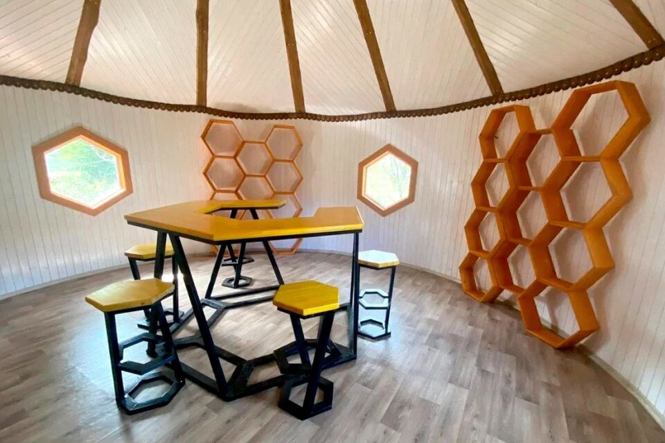    Музей меда в Катунском заповеднике. Источник: altai-republic.ru