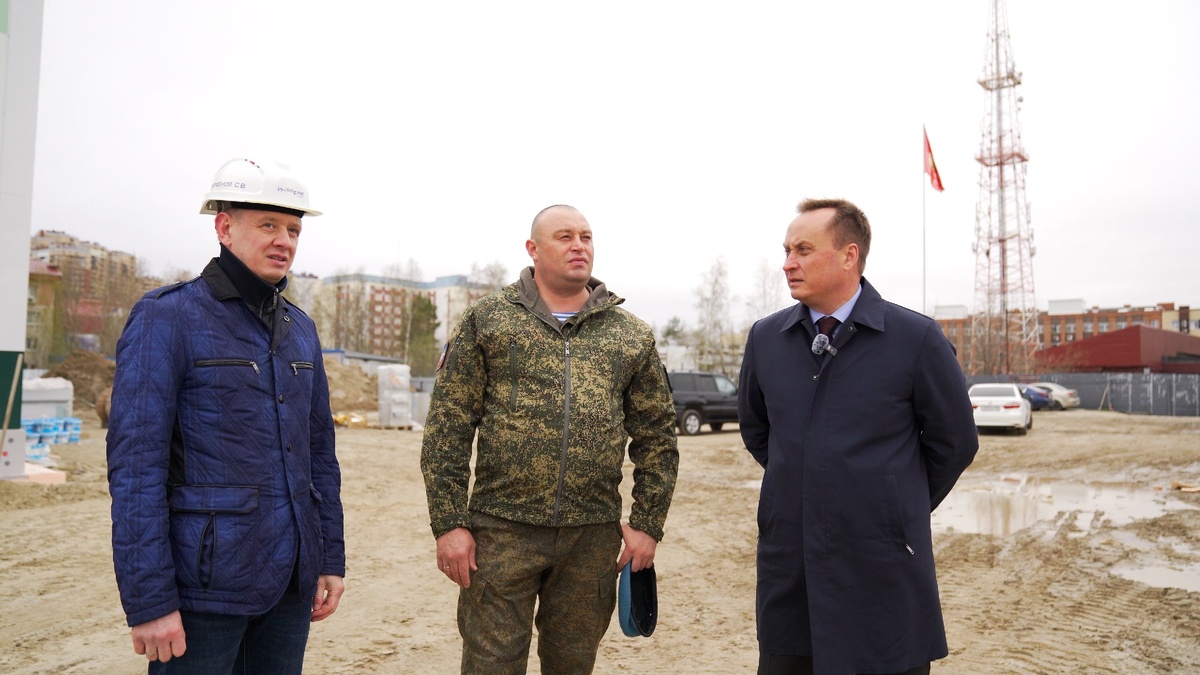    Участник проекта «Герои Югры» проходит стажировку в администрации Сургута