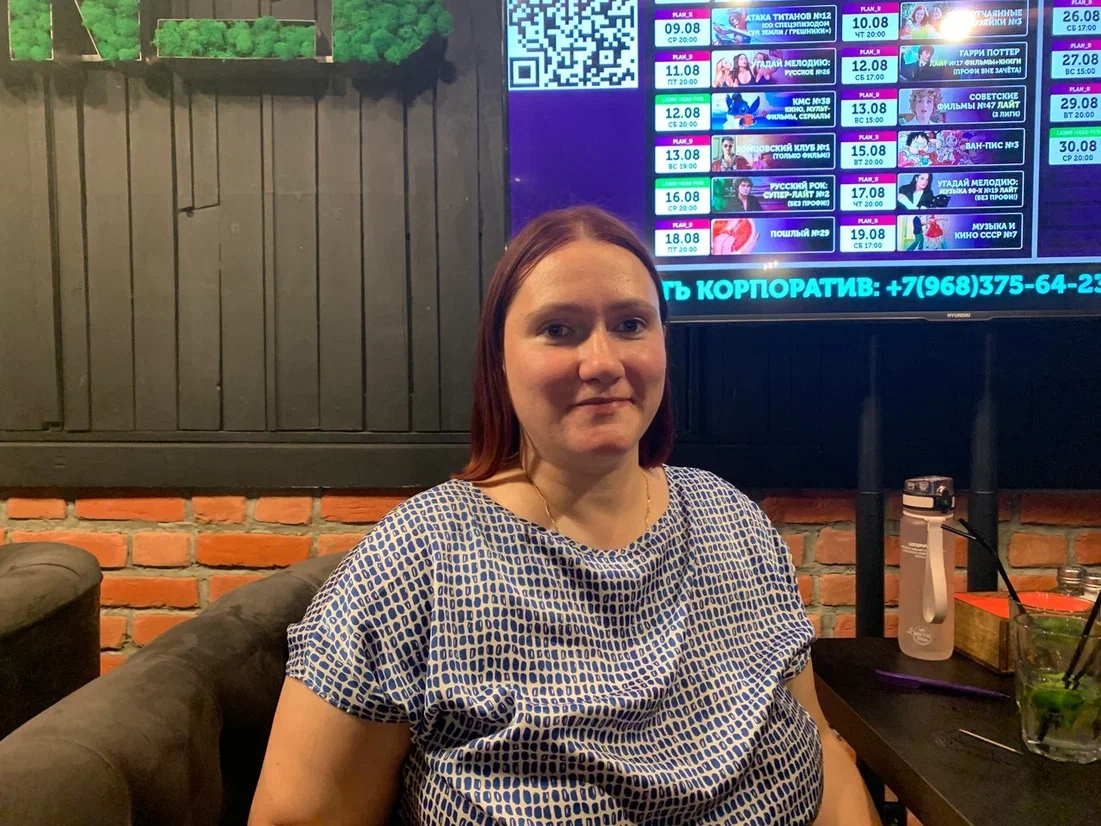 Вот такая неотразимая красотка я была в тот момент)