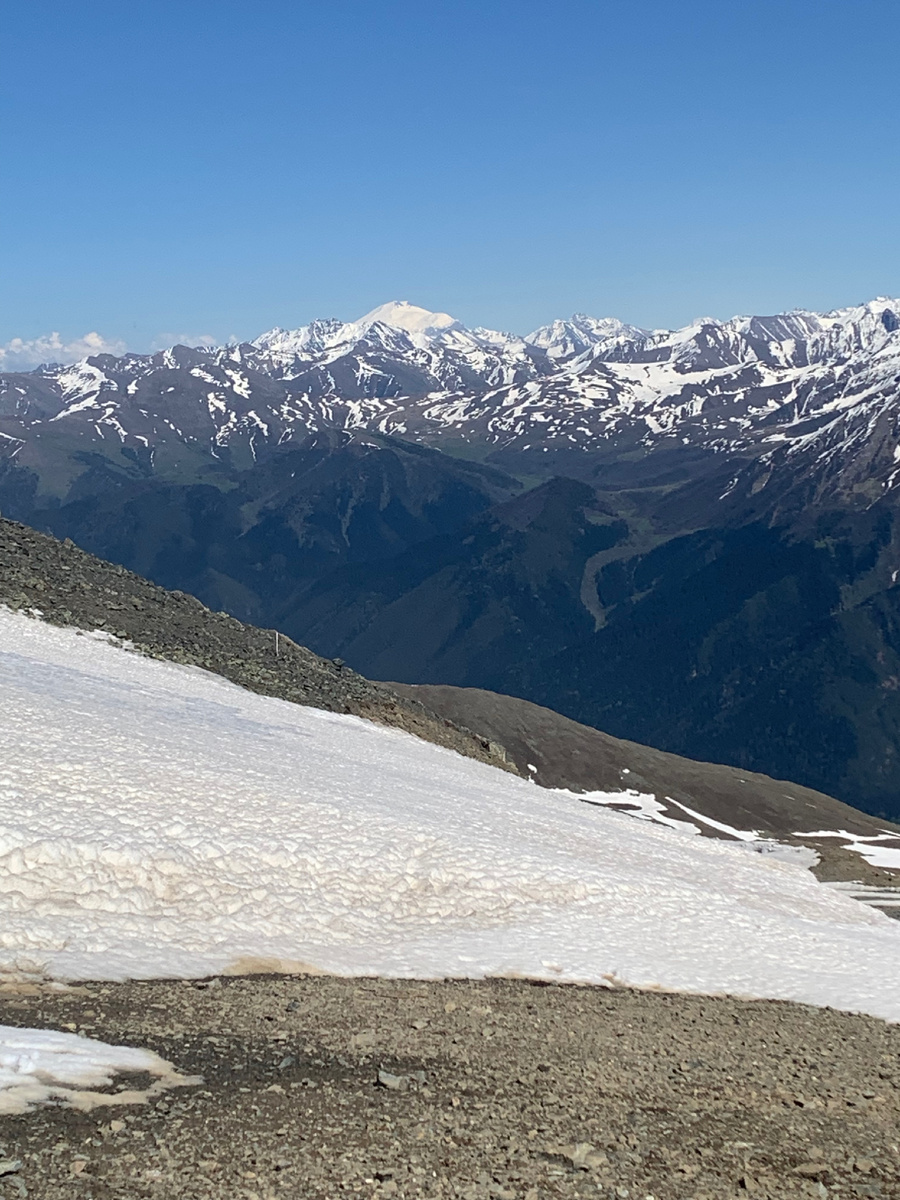 Высота 3030 метров 