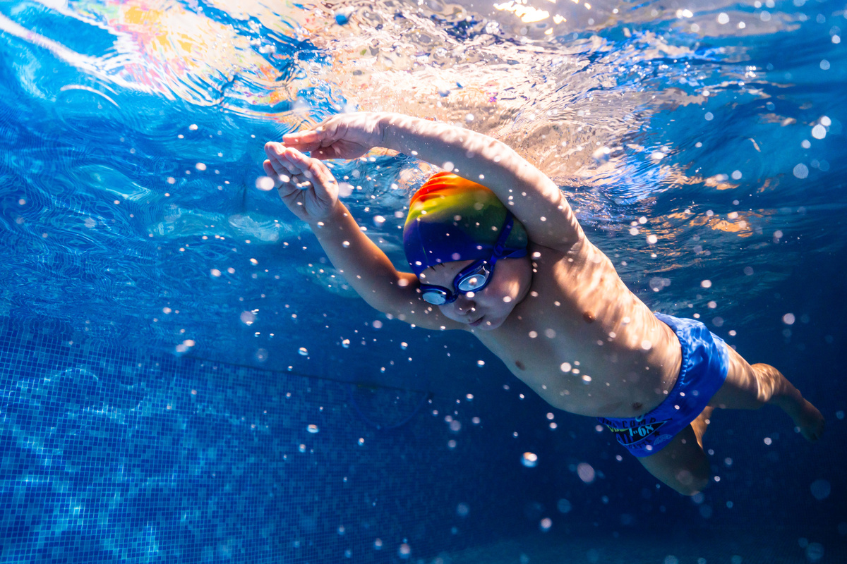 Заниматься плаванием можно в любое время года