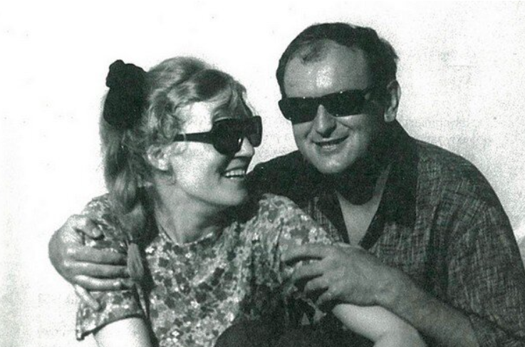 Збигнев и Анна познакомились на пляже. Фото: Pinterest