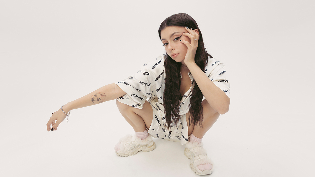     Дарья Дора Шиханова