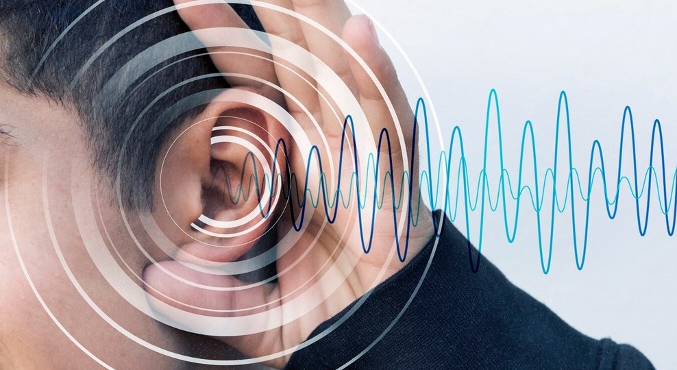 Обслуживание слуховых аппаратов и работа с сурдоакустиком: что важно знать пользователю