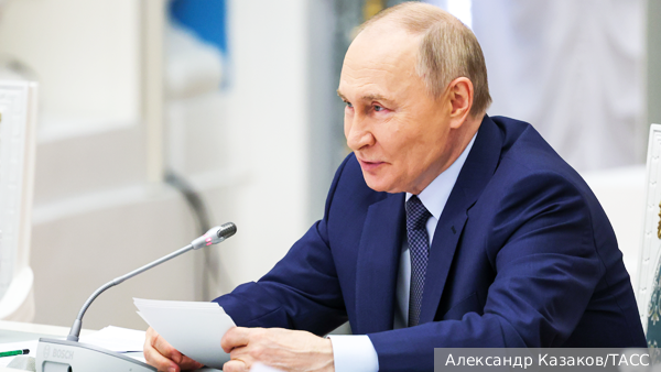     Фото: Александр Казаков/ТАСС   
 Текст: Валерия Городецкая