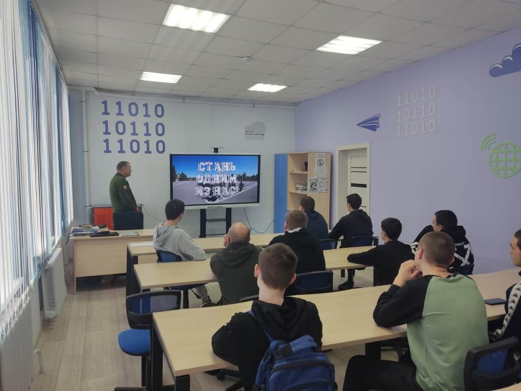    Военкоматы Нижегородской области проводят отбор кандидатов для поступления в вузы Минобороны