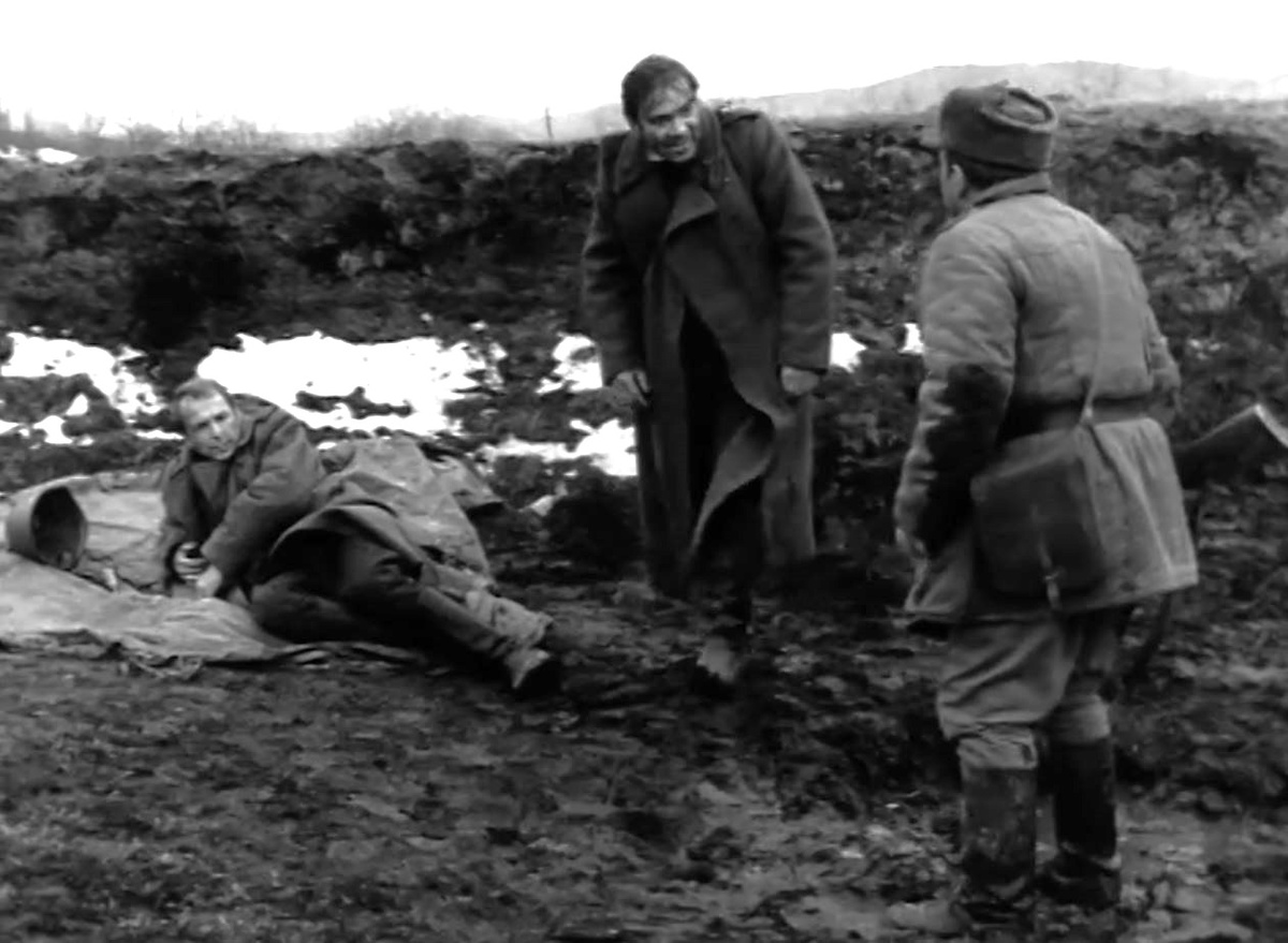 Кадр из телевизионного фильма "Долгие версты войны" (1975)