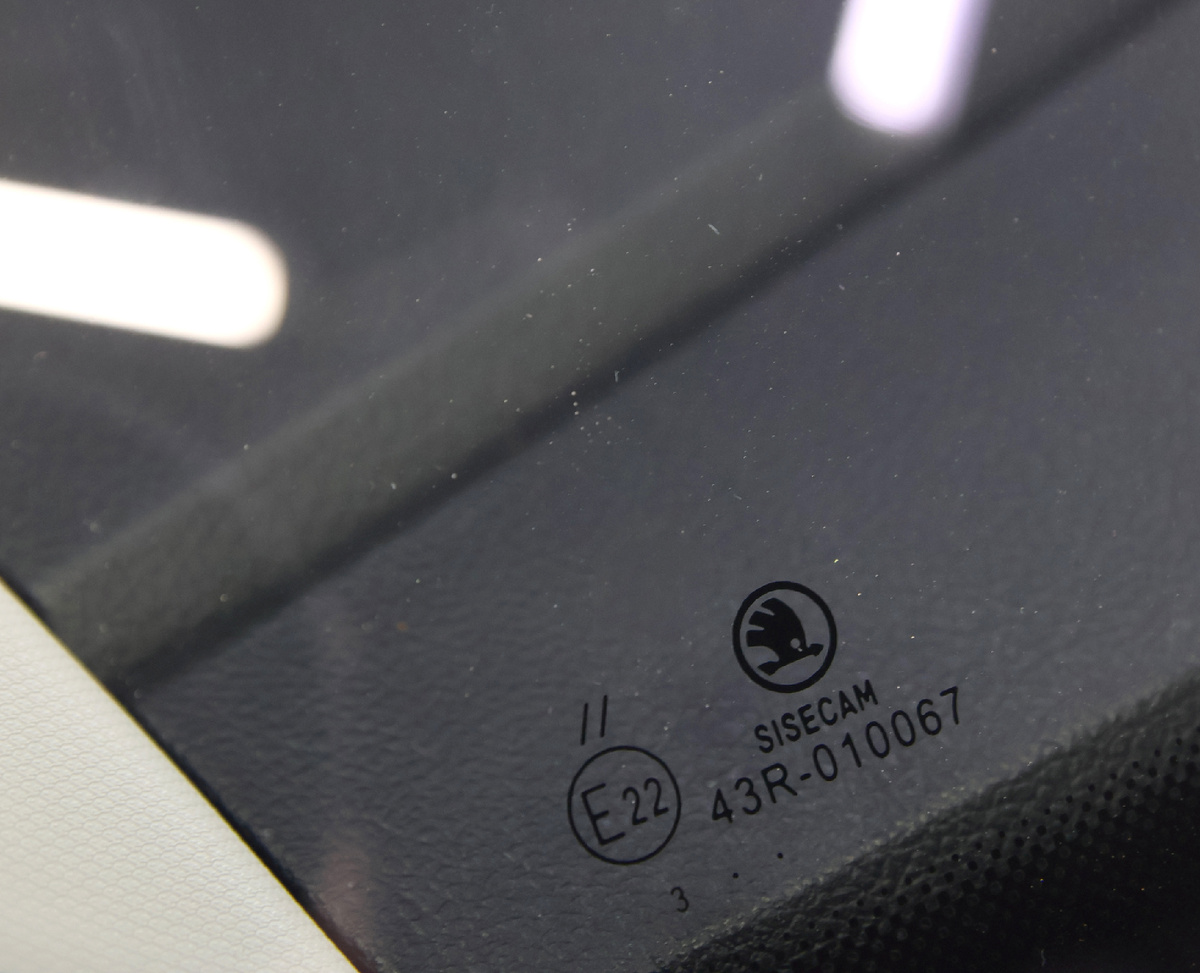 Оригинальное стекло