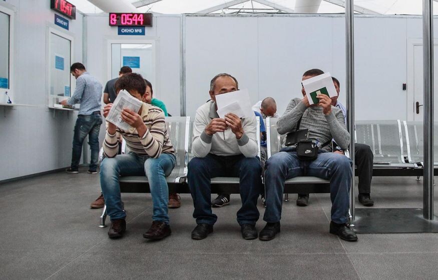    «Не должно быть русских на территории России», «Госдура», легальные приезжие: что поменялось за год по мигрантам?