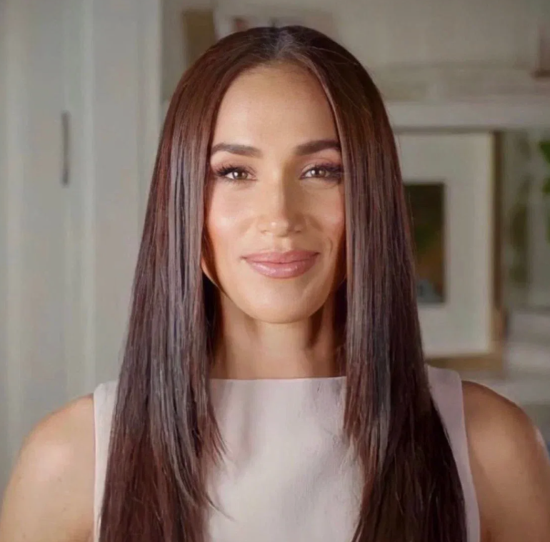 Подкаст Меган Маркл закончился. Ждем продолжения или герцогиня изволит отдыхать? Подводя итоги