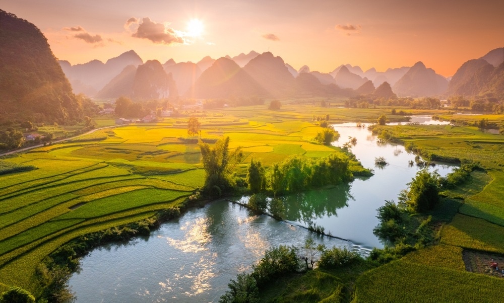 @CravenA/Shutterstock