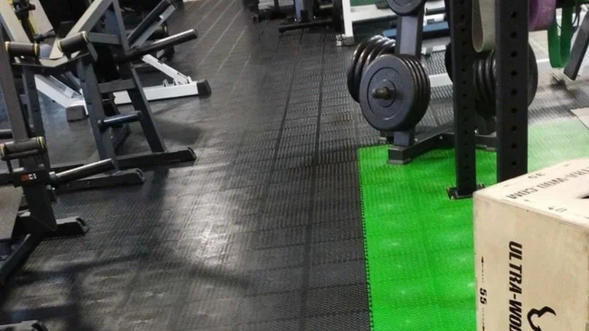 модульная плитка для спортзала	