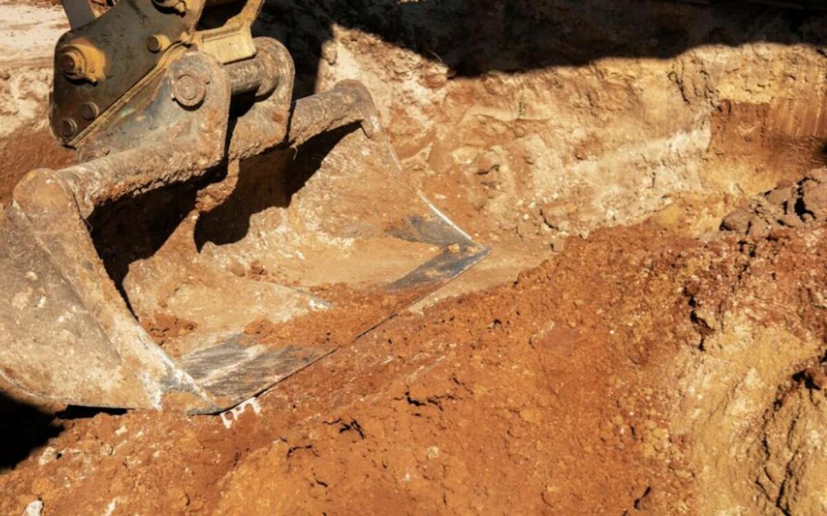    Росприроднадзор требует с воронежских «Формматериалов» рекордные 23,6 млрд рублей за ущерб почвам и незаконную добычу недр Фото: Фрипик