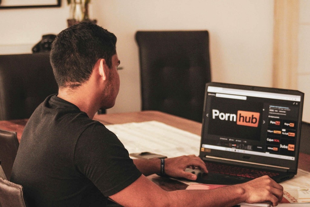    Фото © Unsplash.com / Franco Alva