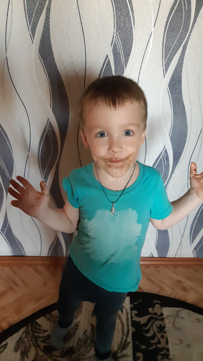 Сластёна😄