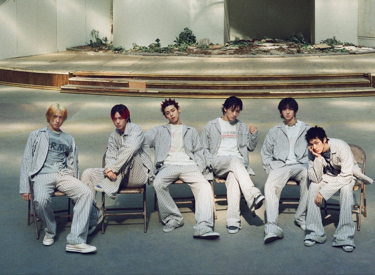 / Фото = GREAT M