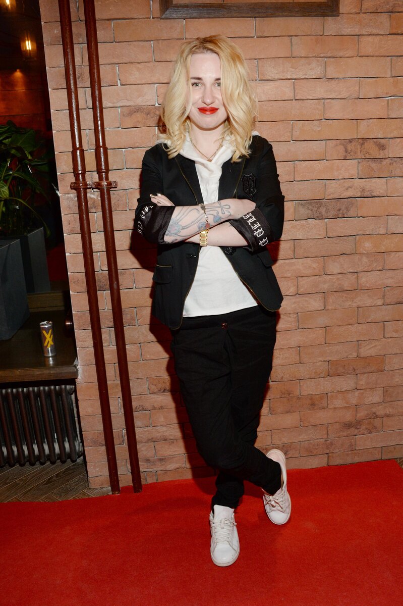 Листайте вправо, чтобы увидеть больше изображений