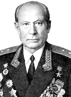 Иван Никитич Руссиянов (11 сентября 1900, д. Щуплы, Смоленская губерния, Российская империя — 21 марта 1984, Москва, СССР) — советский военачальник, генерал-лейтенант (7.06.1943). Герой Советского Союза (21.02.1978)