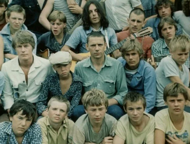 «Пацаны»: кто из молодых актеров фильма стал знаменитым, а кто ушёл из жизни