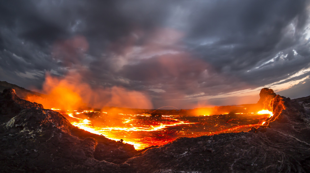    Африку разрывает на части гигантский суперплюм из глубин Земли