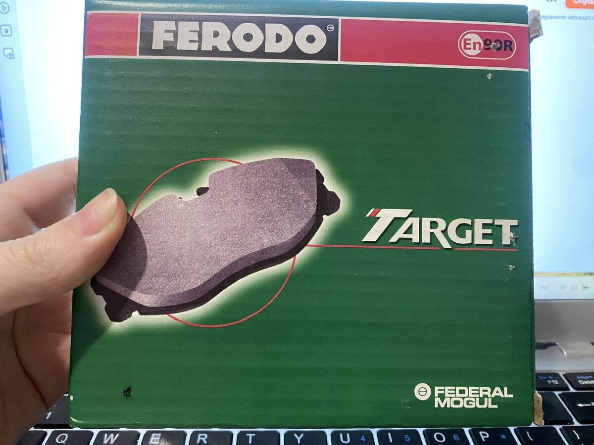 Эти не скрипят и служат долго, брала их раньше очень дорого, а сейчас на ОЗОНе увидела в три раза дешевле и схватила