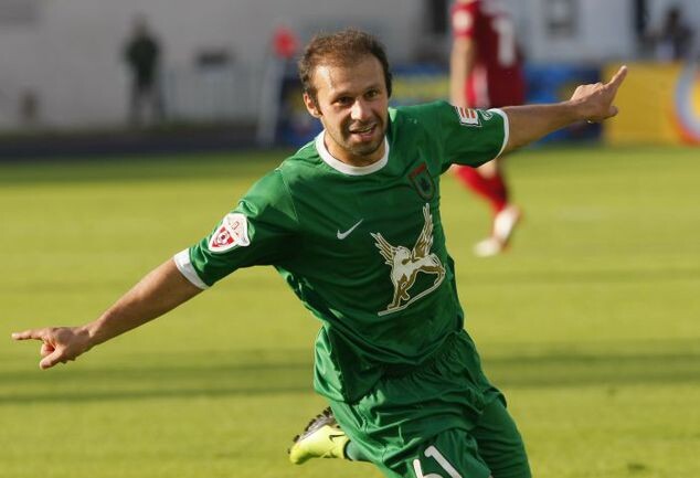 Карадениз в первом сезоне за казанский клуб