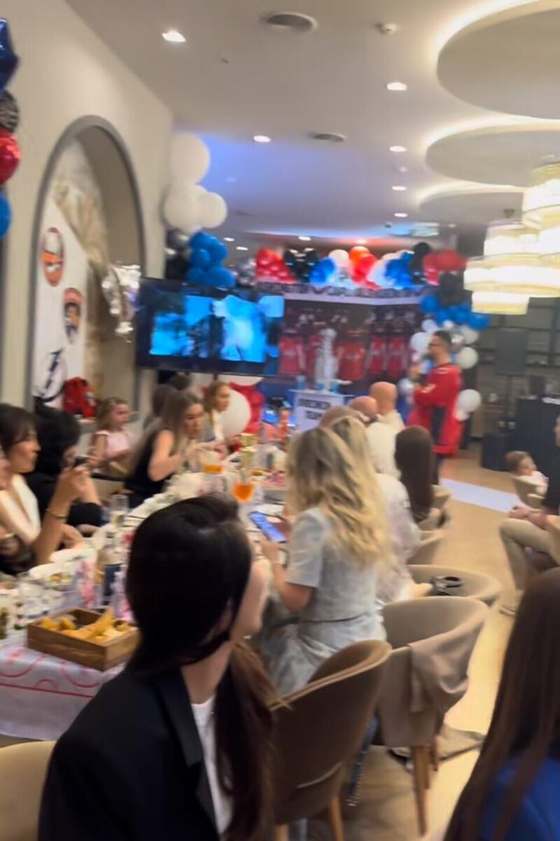    «Сторис» Анастасии Шубской Соцсети