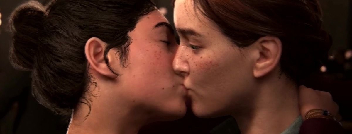 Поцелуй из игры, но в сериале он тоже есть