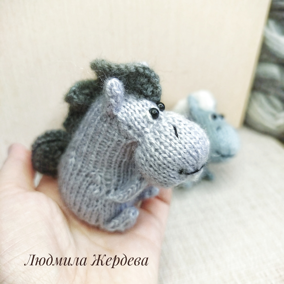 Конь Гаврюша спицами