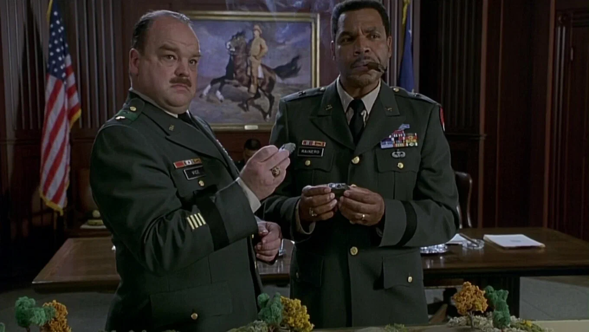 Кадр из фильма "Войнф пентагона" 