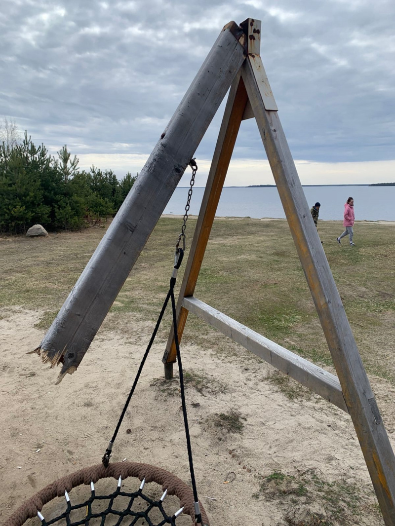    Вандалы разгромили Сегежусоцсеть Рашида Бескембирова