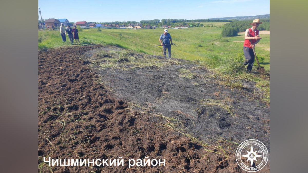    За сутки в Башкортостане зафиксировали три случая возгорания сухой травы