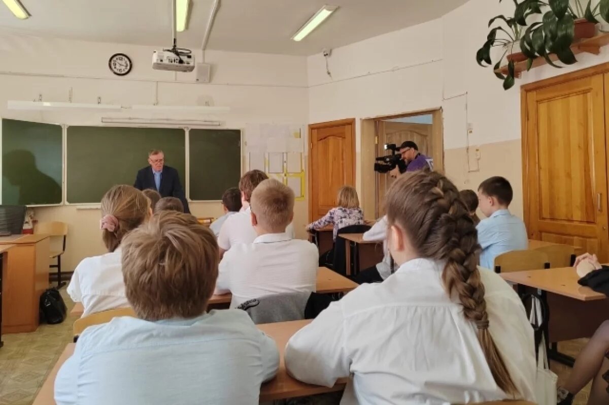    В администрации Ижевска пояснили ситуацию с объединением школы № 67