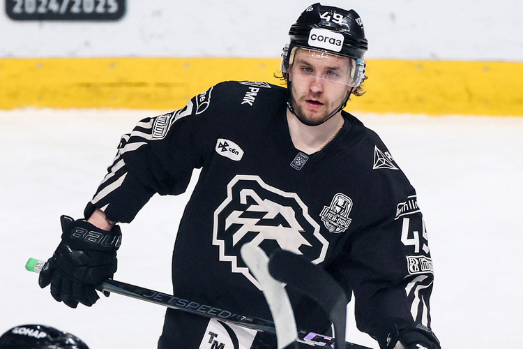 49 номер в одном из матчей на вылет