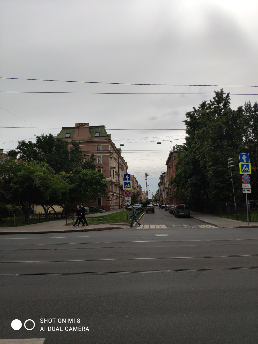 В начале проспекта