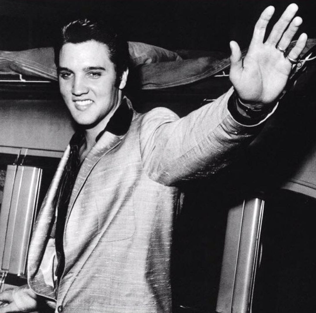 Элвис Пресли. Фото с открытого источника