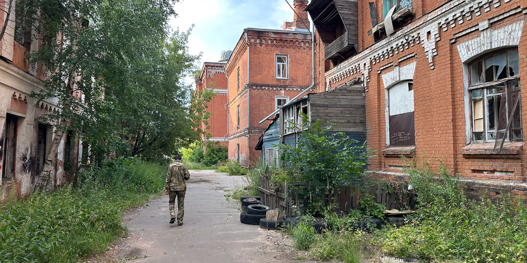 Как жили в заброшенном городке, который раньше был примером для подражания