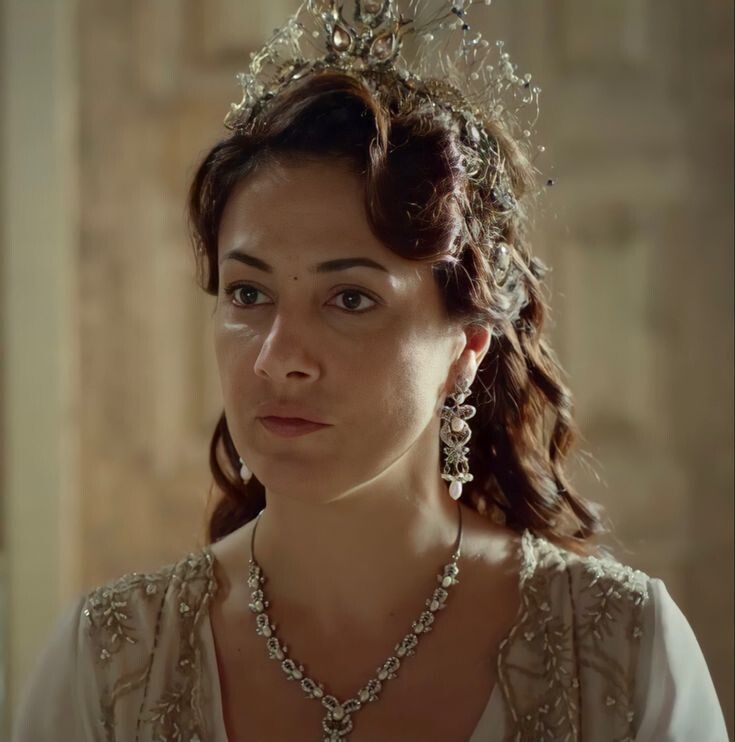 - Что лежишь, развалился, как хряк!