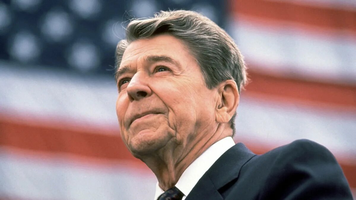 Рональд Рейган (президент США 1980-1988 гг.)