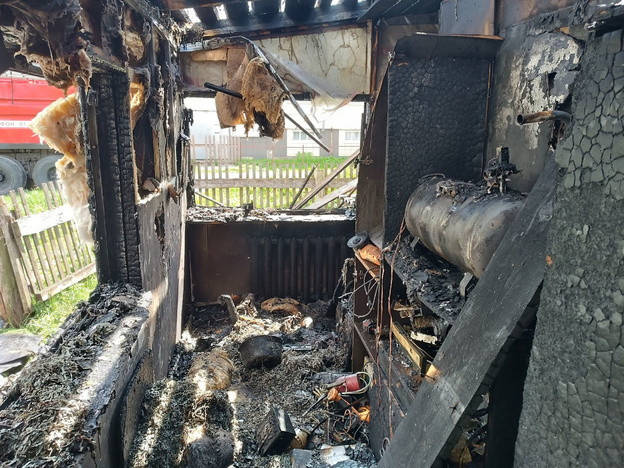    Два пожара за три дня в Слободском районе: ущерб превысил миллион рублей из-за проблем с электропроводкой