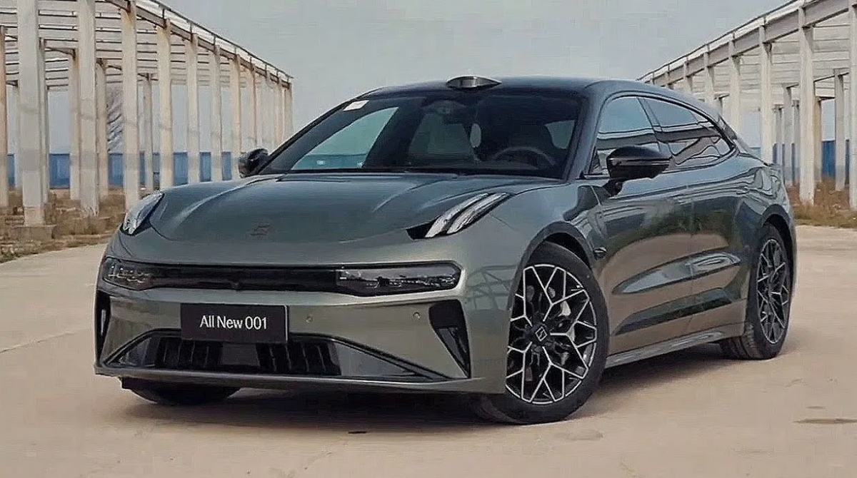 Электрокар китайского происхождения ZEEKR 001