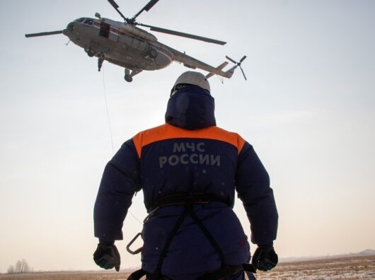    спасатель МЧС // фото: 83.mchs.gov.ru