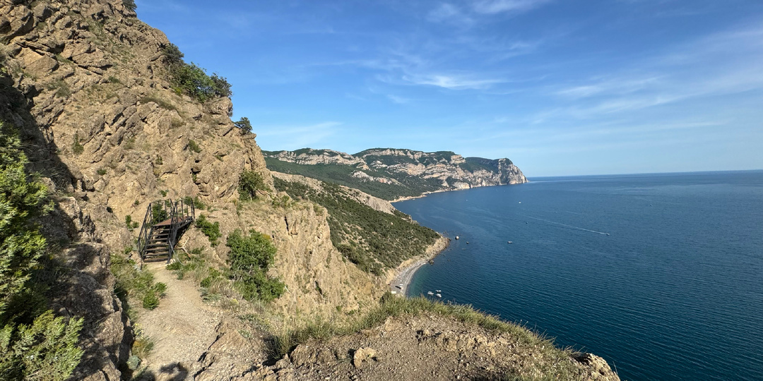 Ближний пляж или Серебряный: история переименования знаменитого пляжа Балаклавы