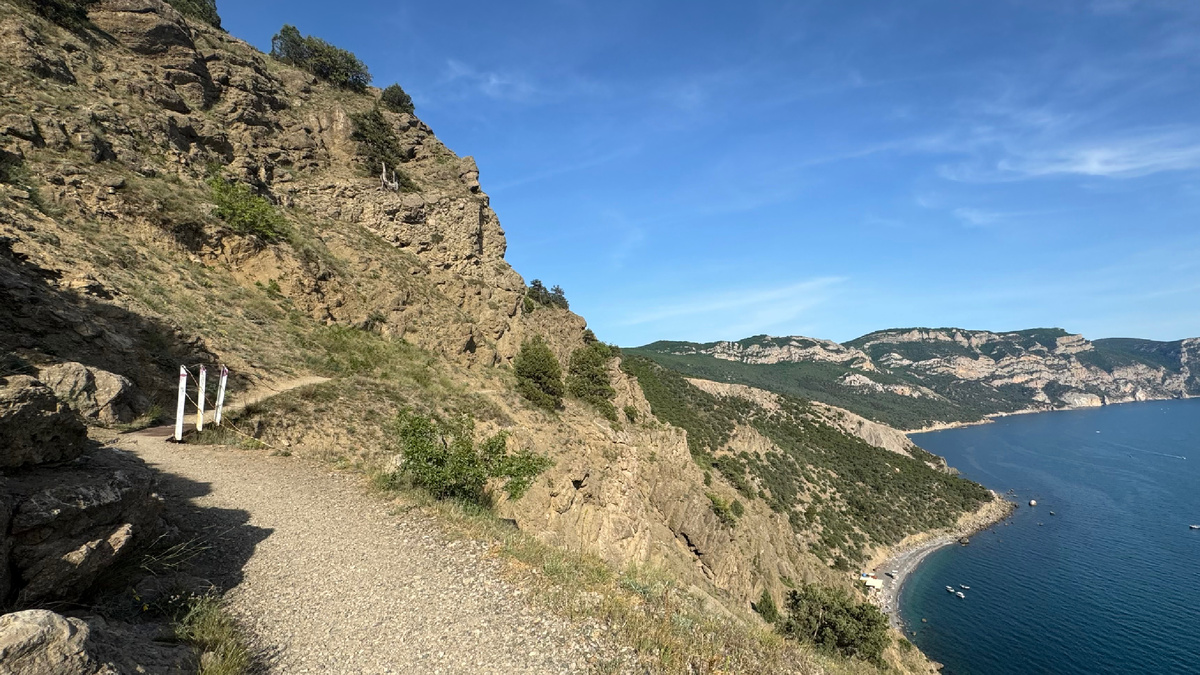 Еще одно узкое место по пути на Серебряный (Ближний) пляж