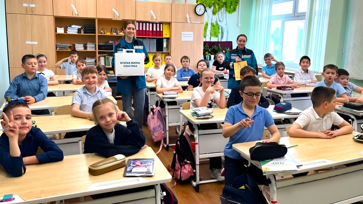    «Вторая жизнь пластика»: экоуроки от нефтехимической компании для школьников Ямала и Югры