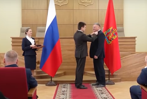     Жители региона получили государственные и краевые награды из рук губернатора